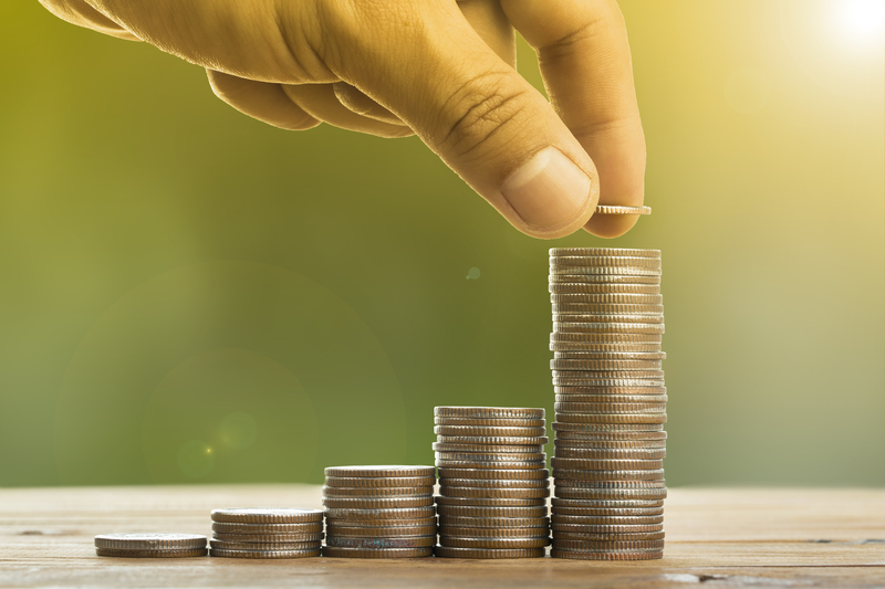 Prepare for Your Next Bash With This Handy Pre-Party Cleaning Guide